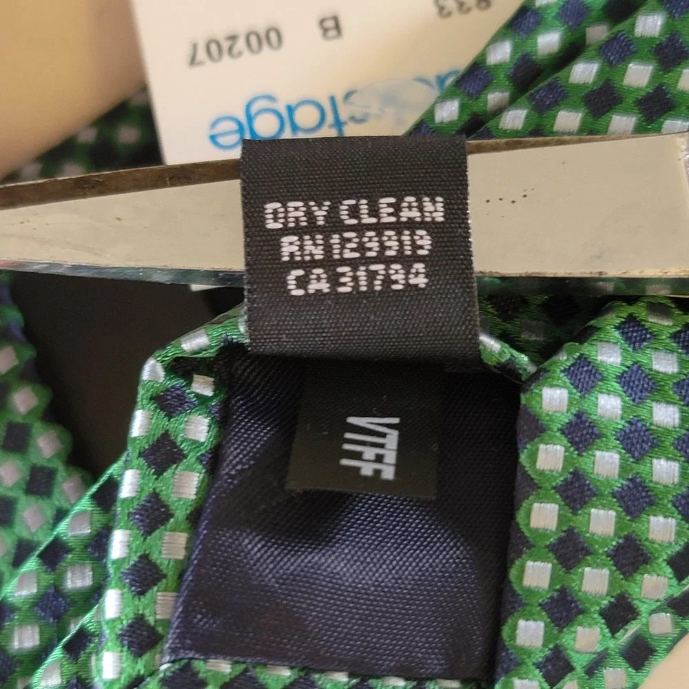 NWT Tommy Hilfiger Necktie Mens Green Navy Blue Silver Geometric‎ Micro Diamond
